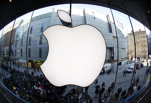 APPLE, PLUS GROSSE CAPITALISATION BOURSIÈRE DE TOUS LES TEMPS