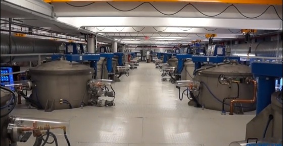Cristal de saphir Fours Usine